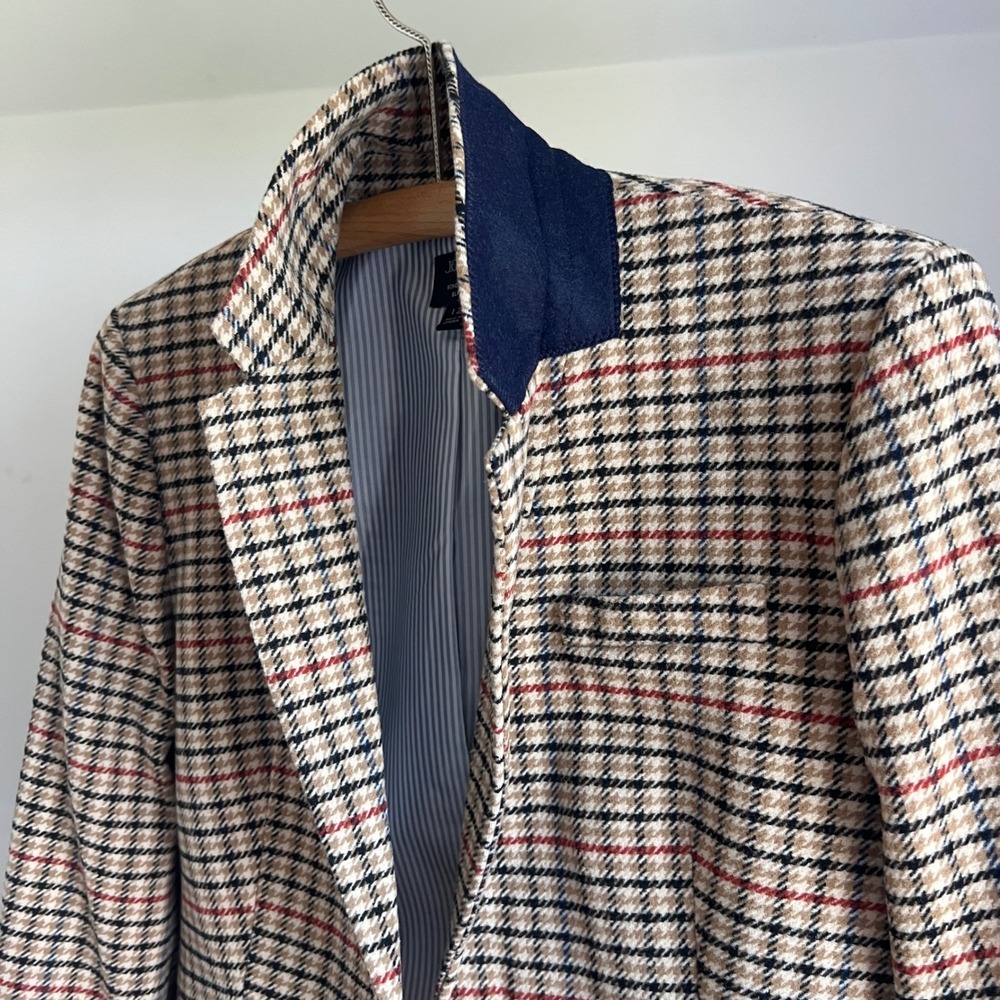 J. Crew Schoolboy Blazer 12 Tan Plaid Wool Blend Gold Crest Button Preppy Jacket - Picture 7 of 11
